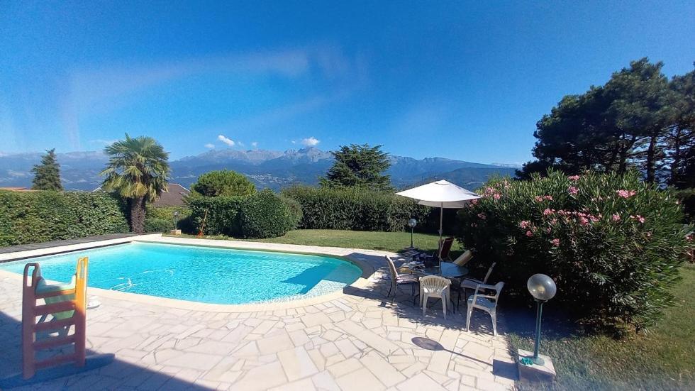Villa Avec Vue Biviers Екстер'єр фото